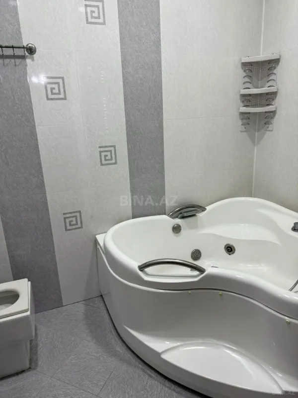 Kirayə verilir 3 otaqlı mənzil 108 m²