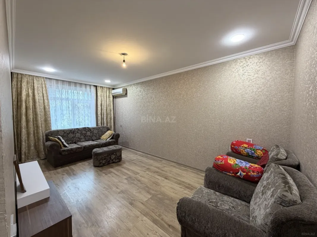 Satılır 2 otaqlı mənzil 60 m²