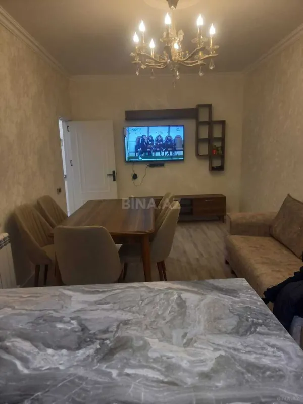 Kirayə verilir 3 otaqlı mənzil 80 m²