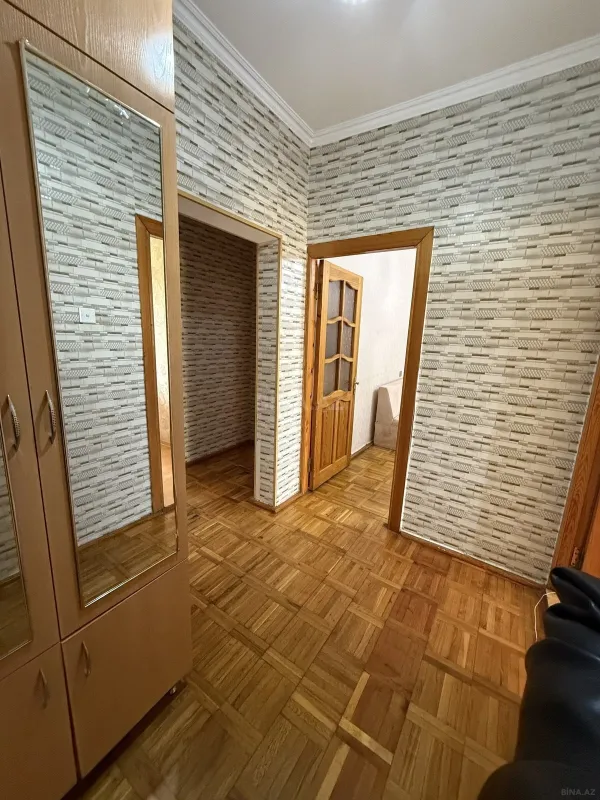 Kirayə verilir 3 otaqlı mənzil 90 m²
