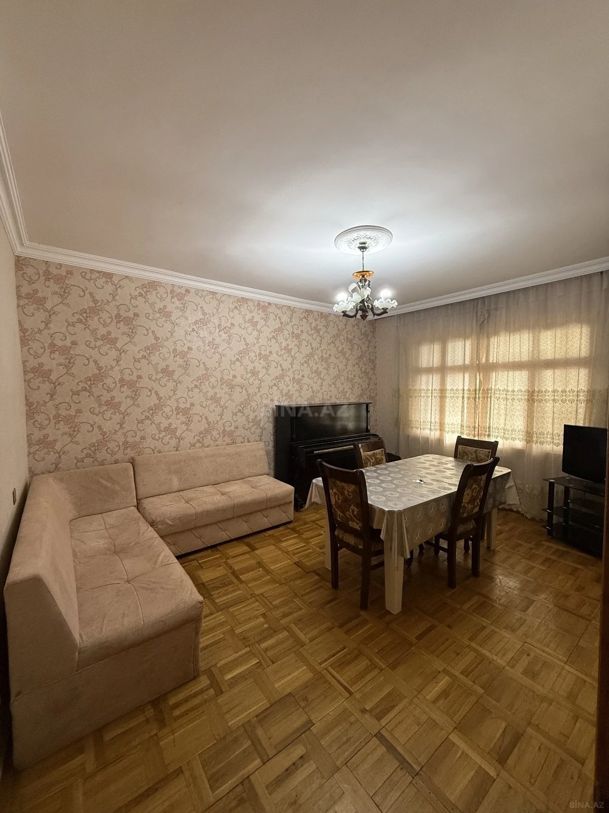 Kirayə verilir 3 otaqlı mənzil 90 m²