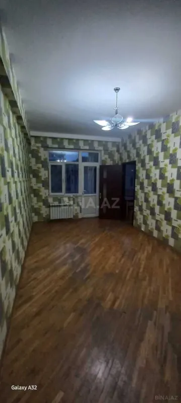 Kirayə verilir 2 otaqlı mənzil 65 m²