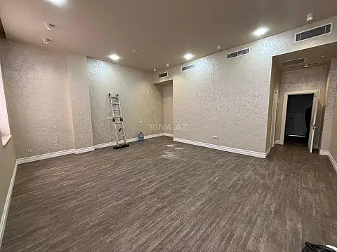 Kirayə verilir 1 otaqlı ofis 55 m²