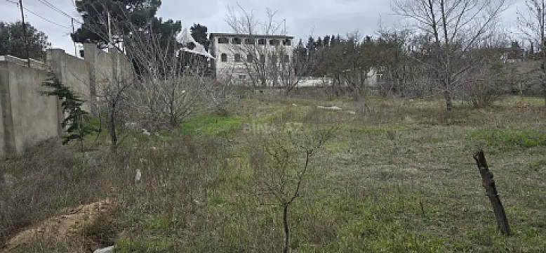 Satılır torpaq sahəsi 28 m²