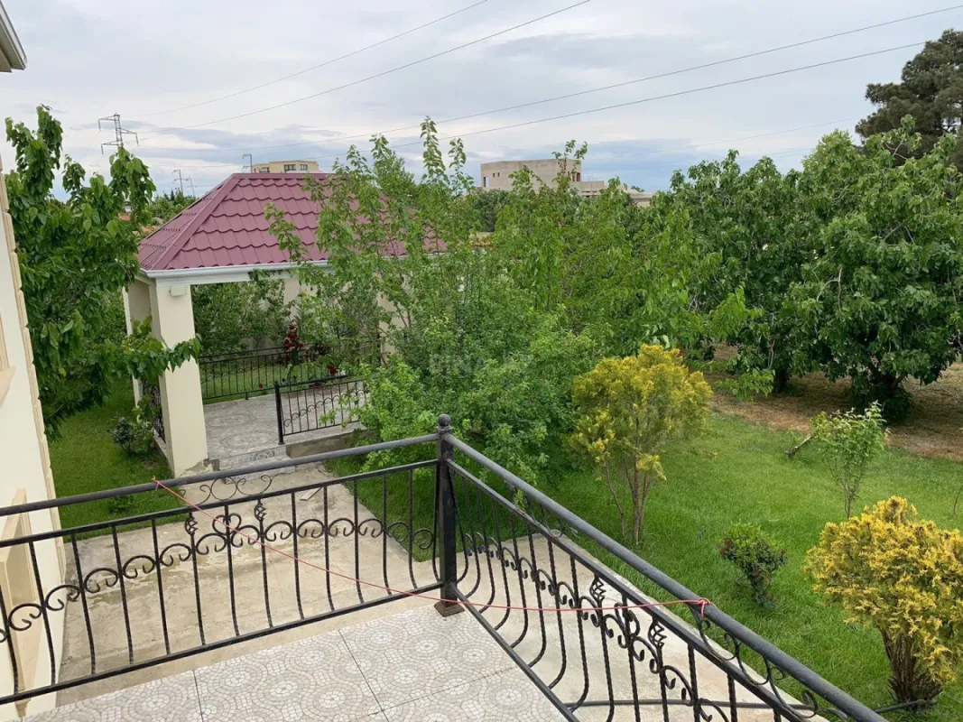 Kirayə verilir 3 otaqlı həyət evi 90 m²