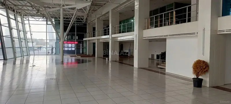 Satılır obyekt 1000 m²