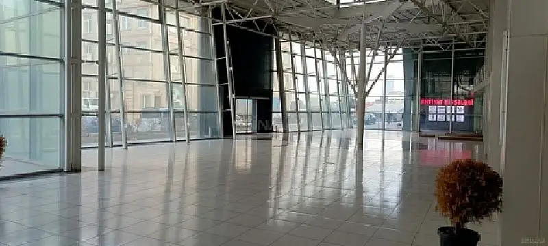 Satılır obyekt 1000 m²