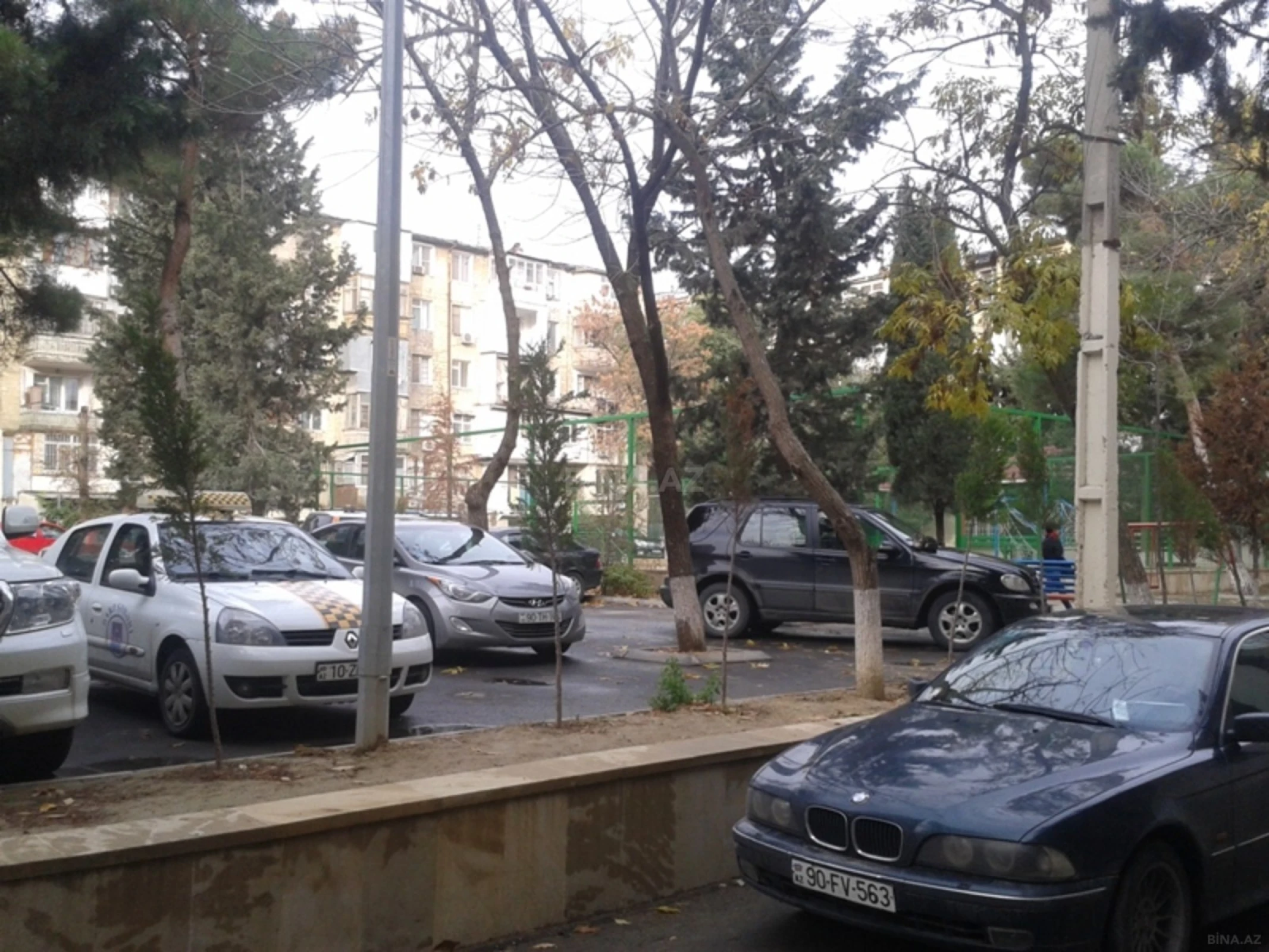 Satılır 1 otaqlı mənzil 35 m²