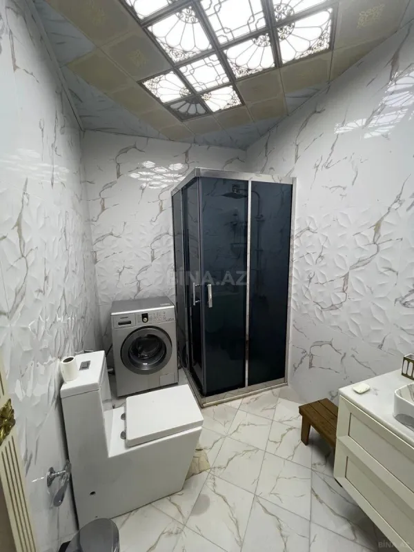 Kirayə verilir 2 otaqlı mənzil 70 m²