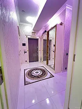 Kirayə verilir 2 otaqlı mənzil 70 m²