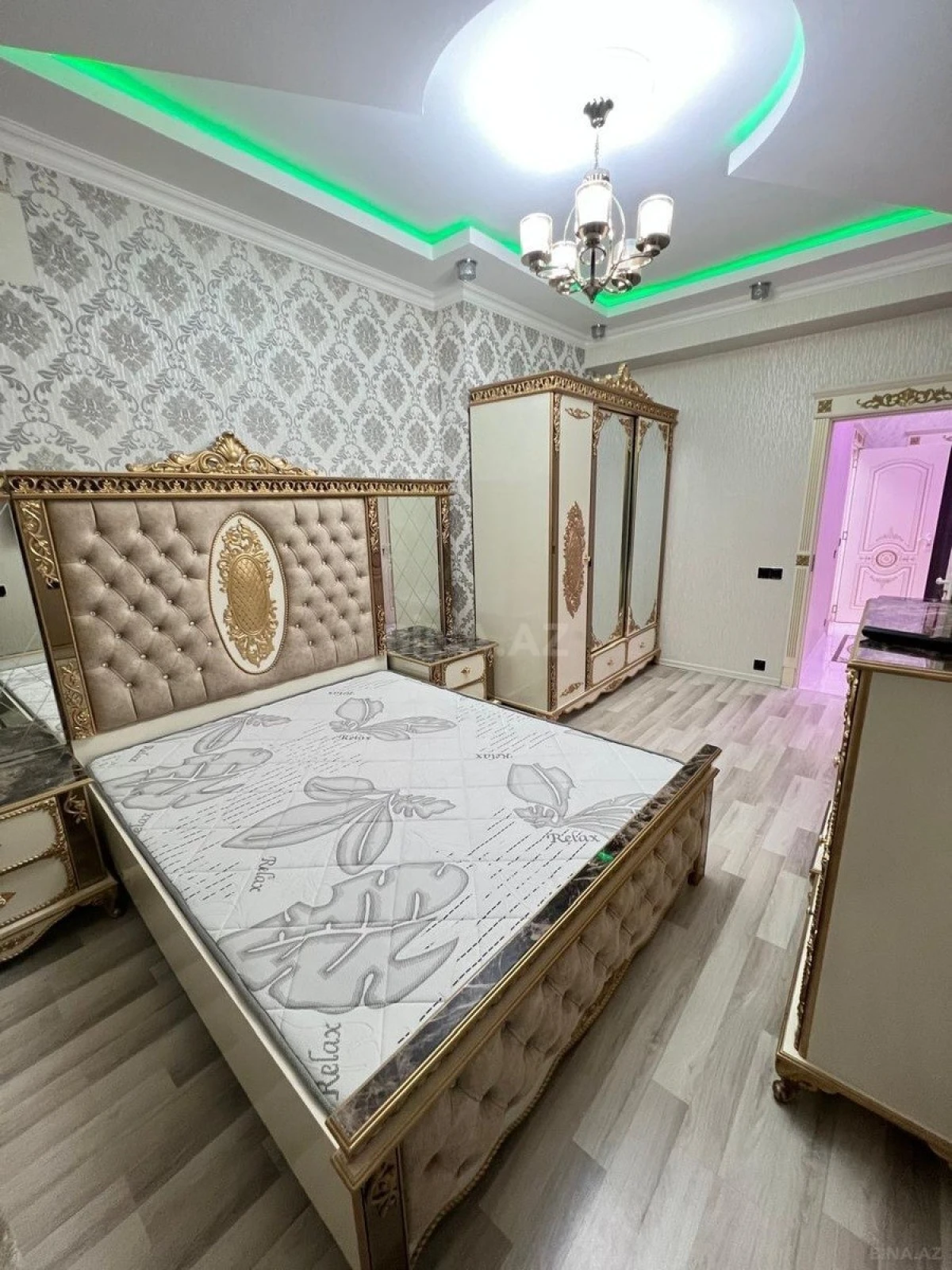 Kirayə verilir 2 otaqlı mənzil 70 m²