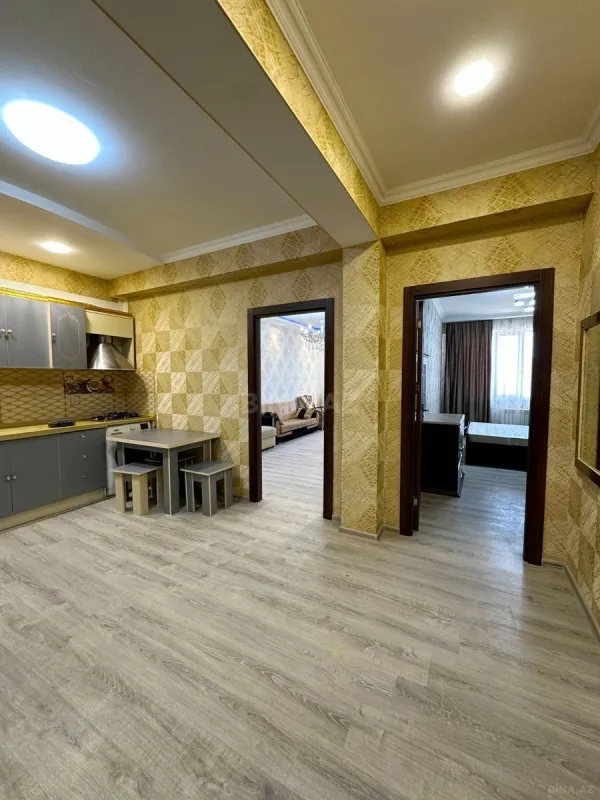 Satılır 2 otaqlı mənzil 70 m²