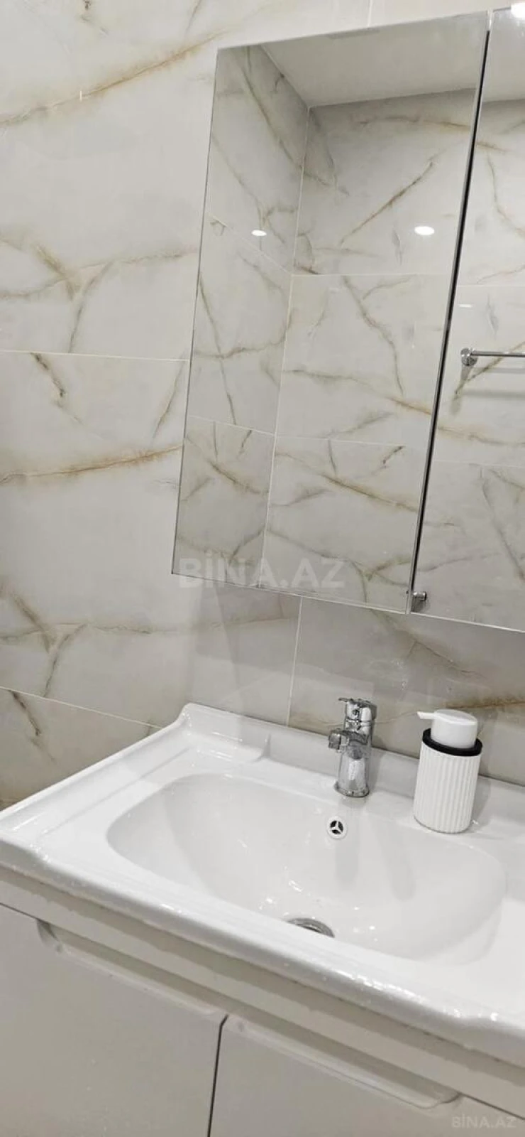 Satılır 2 otaqlı mənzil 50 m²