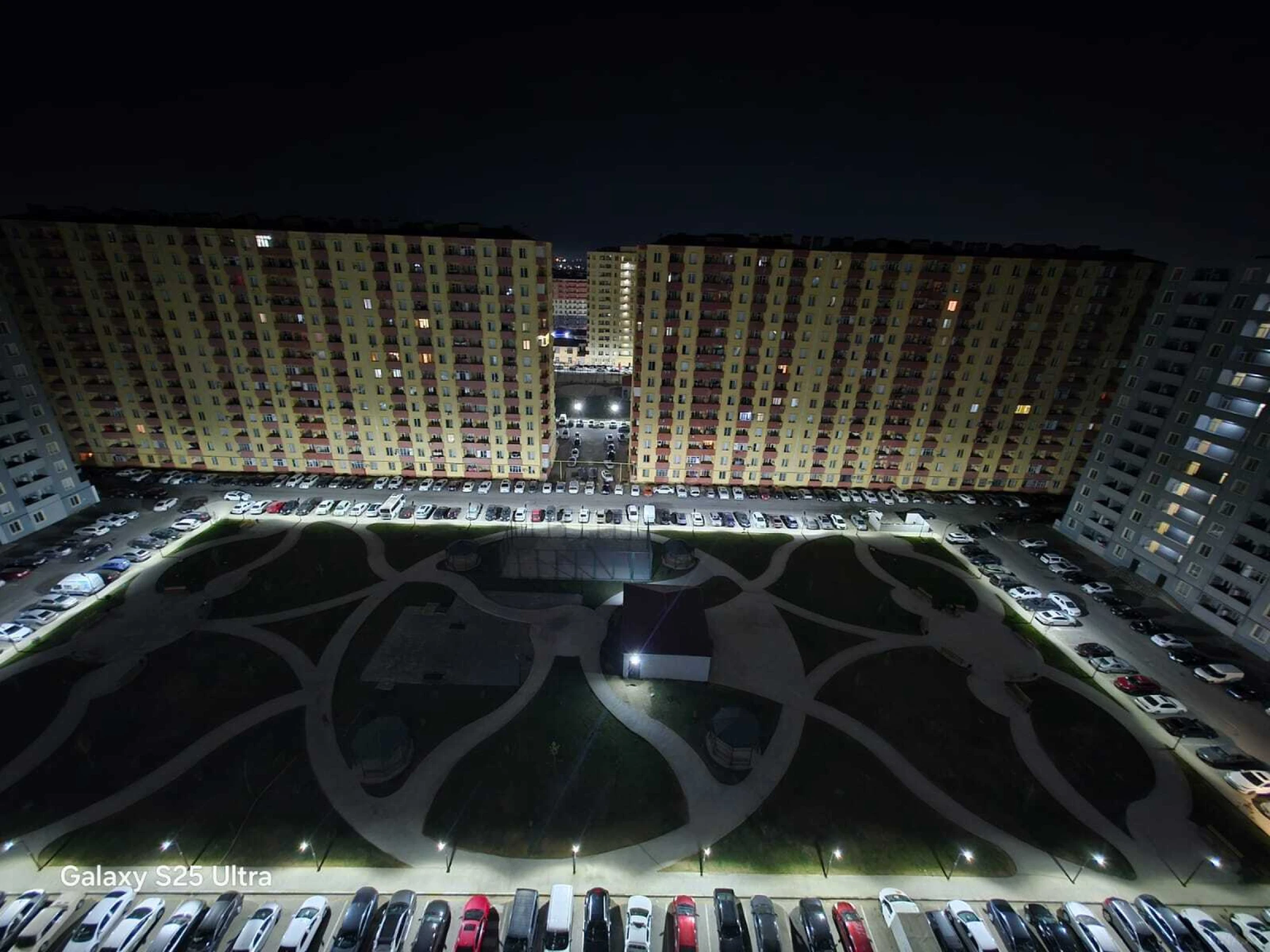 Satılır 1 otaqlı mənzil 63 m²