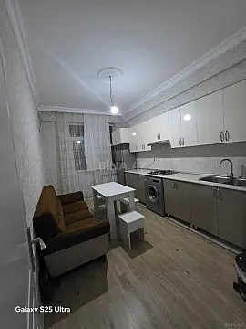 Satılır 1 otaqlı mənzil 63 m²