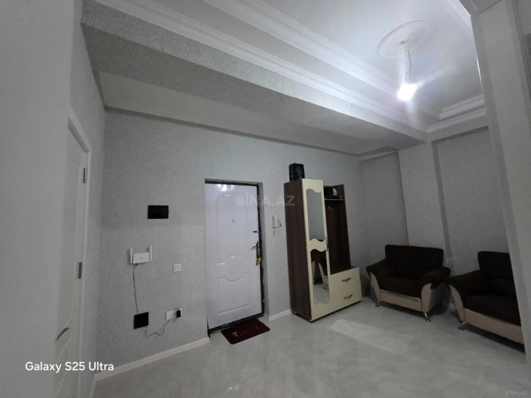 Satılır 1 otaqlı mənzil 63 m²