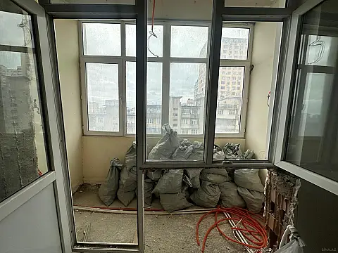 Satılır 3 otaqlı mənzil 85 m²