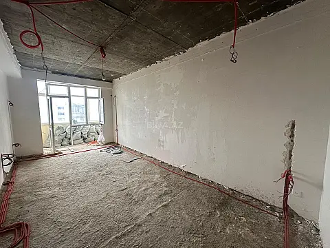 Satılır 3 otaqlı mənzil 85 m² — Bakı, Memar Əcəmi yanı 3 otaq 85.00 m²