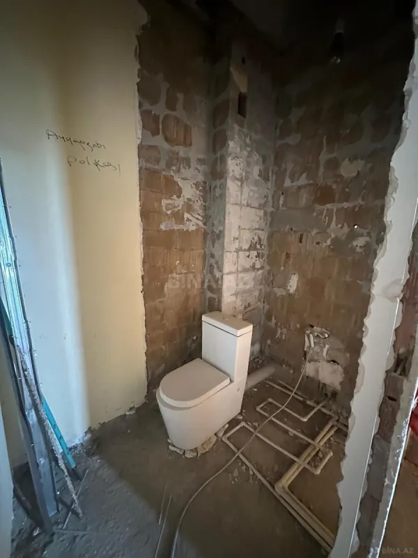 Satılır 3 otaqlı mənzil 85 m²