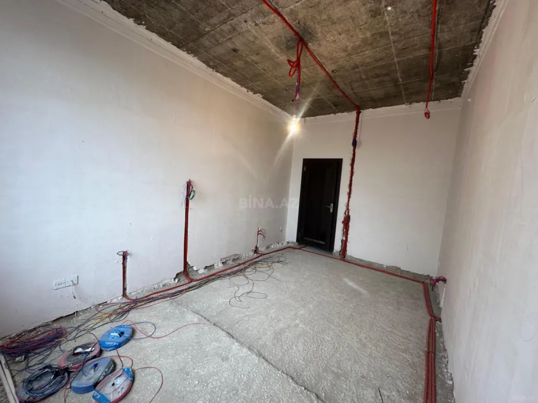 Satılır 3 otaqlı mənzil 85 m²