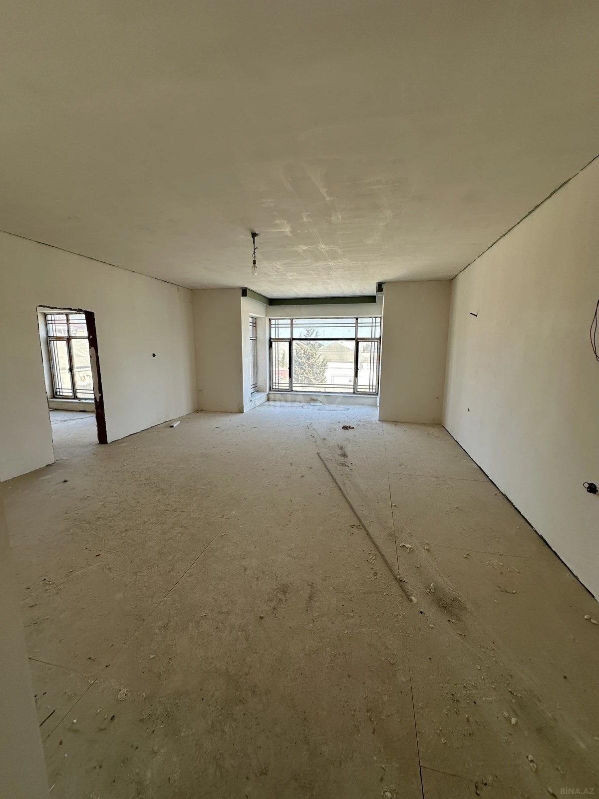 Satılır obyekt 70 m²