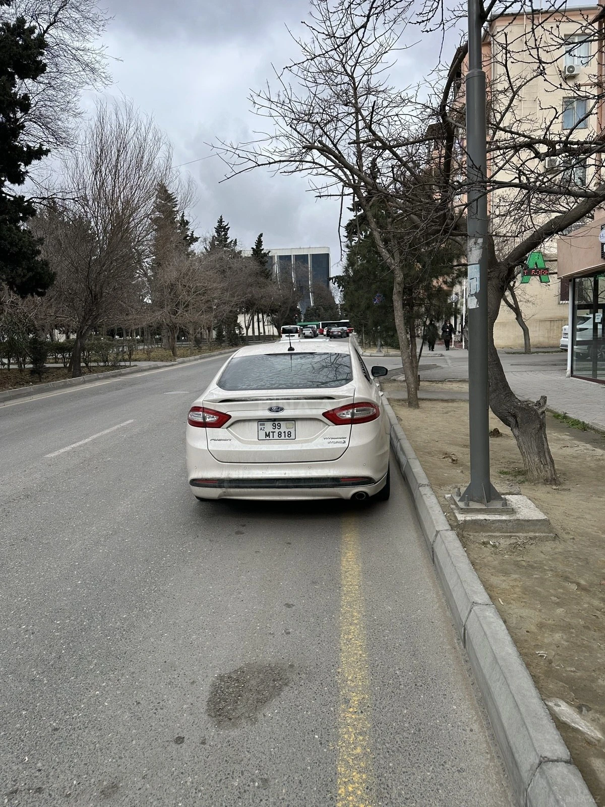 Satılır obyekt 70 m²