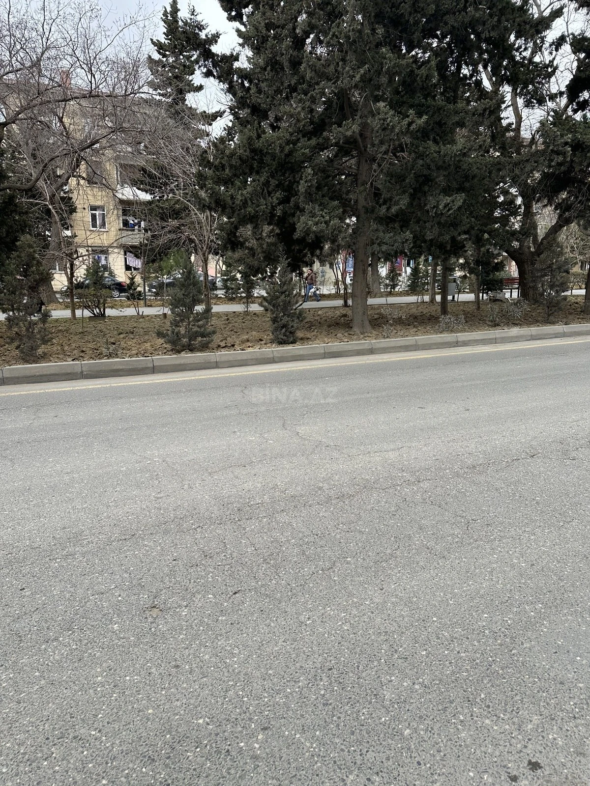 Satılır obyekt 70 m²