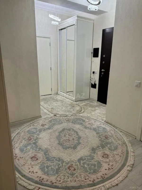 Satılır 3 otaqlı mənzil 96 m²