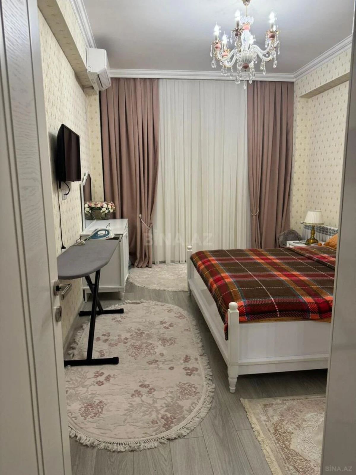 Satılır 3 otaqlı mənzil 96 m²