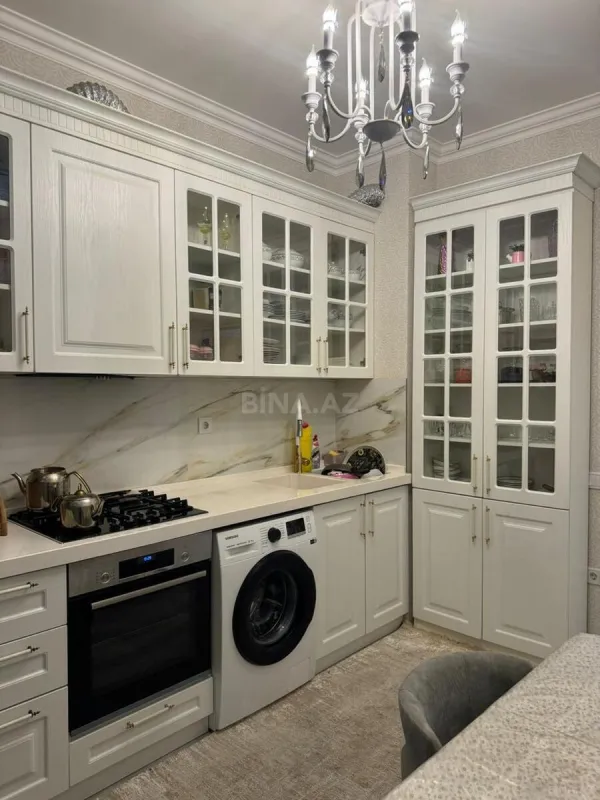 Satılır 3 otaqlı mənzil 96 m²