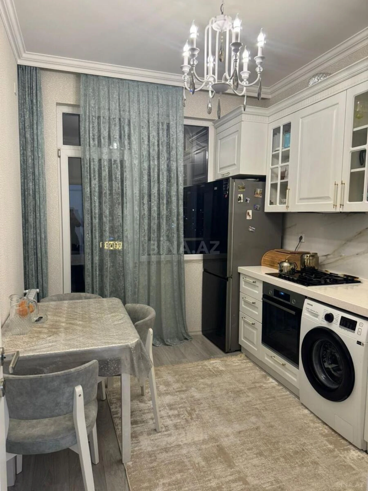 Satılır 3 otaqlı mənzil 96 m²