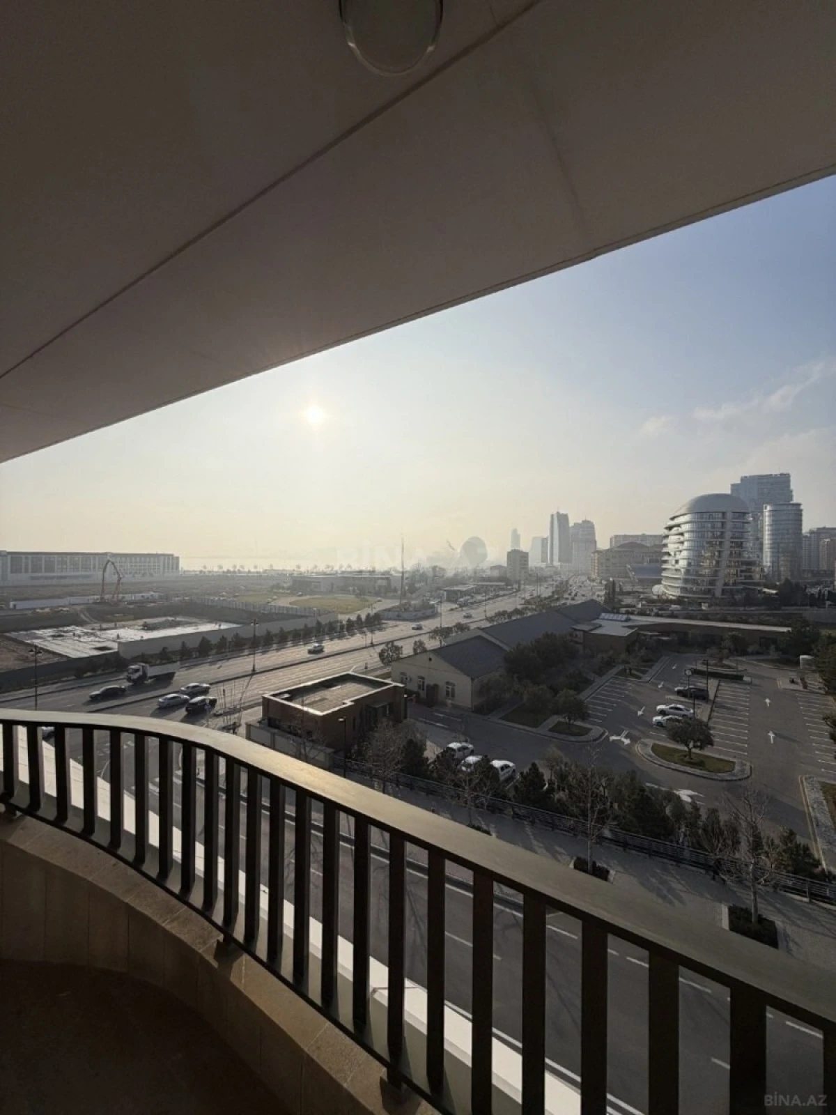 Kirayə verilir 3 otaqlı mənzil 140 m²