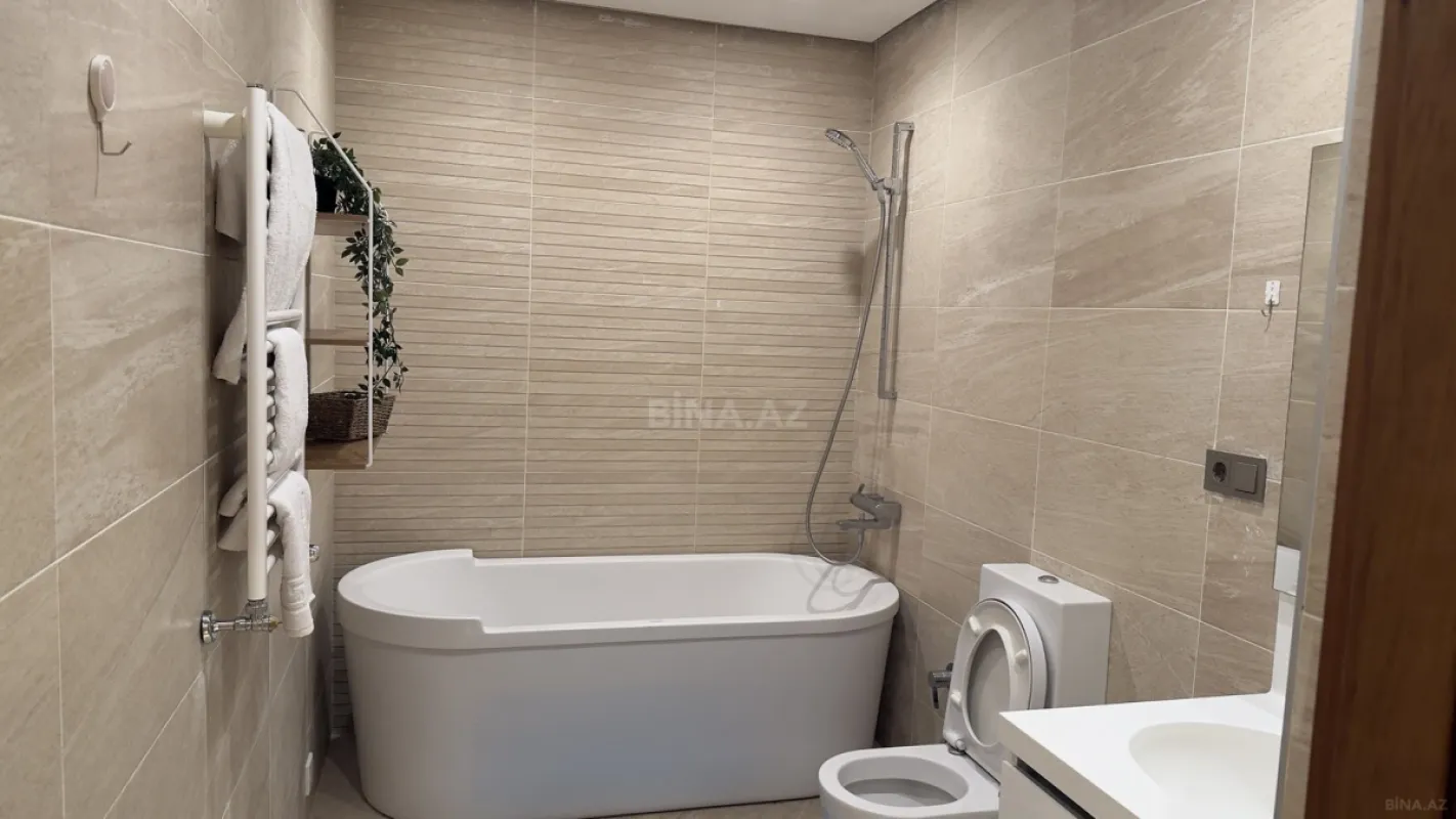 Kirayə verilir 2 otaqlı mənzil 101.3 m²