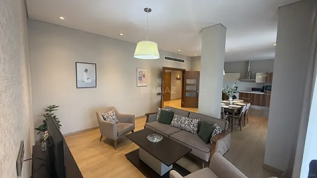 Kirayə verilir 2 otaqlı mənzil 101.3 m²