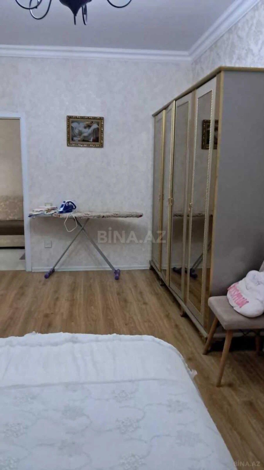 Kirayə verilir 1 otaqlı mənzil 60 m²