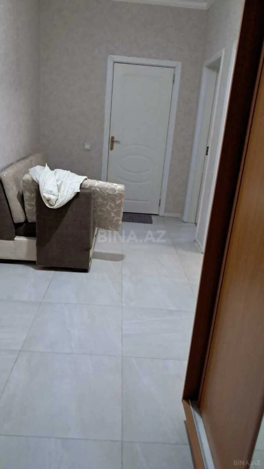 Kirayə verilir 1 otaqlı mənzil 60 m²