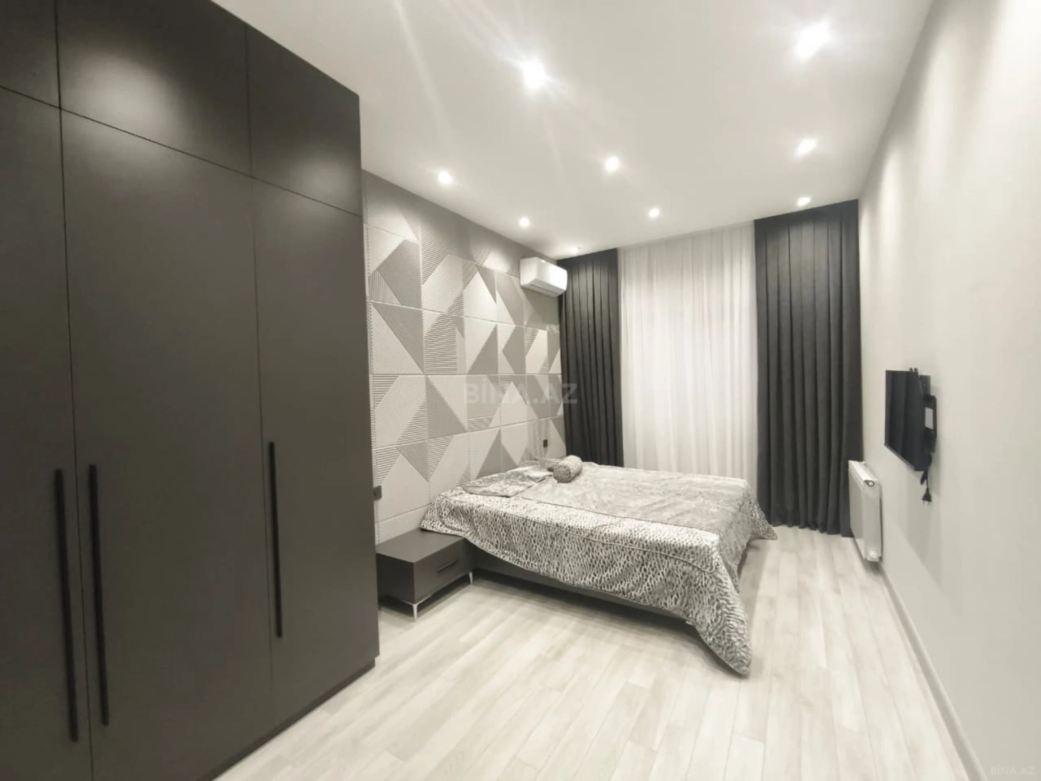 Kirayə verilir 3 otaqlı mənzil 110 m²