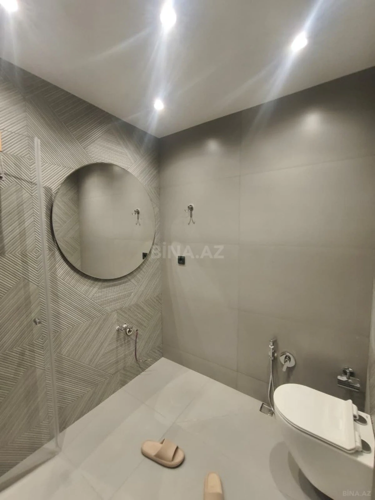 Kirayə verilir 3 otaqlı mənzil 110 m²