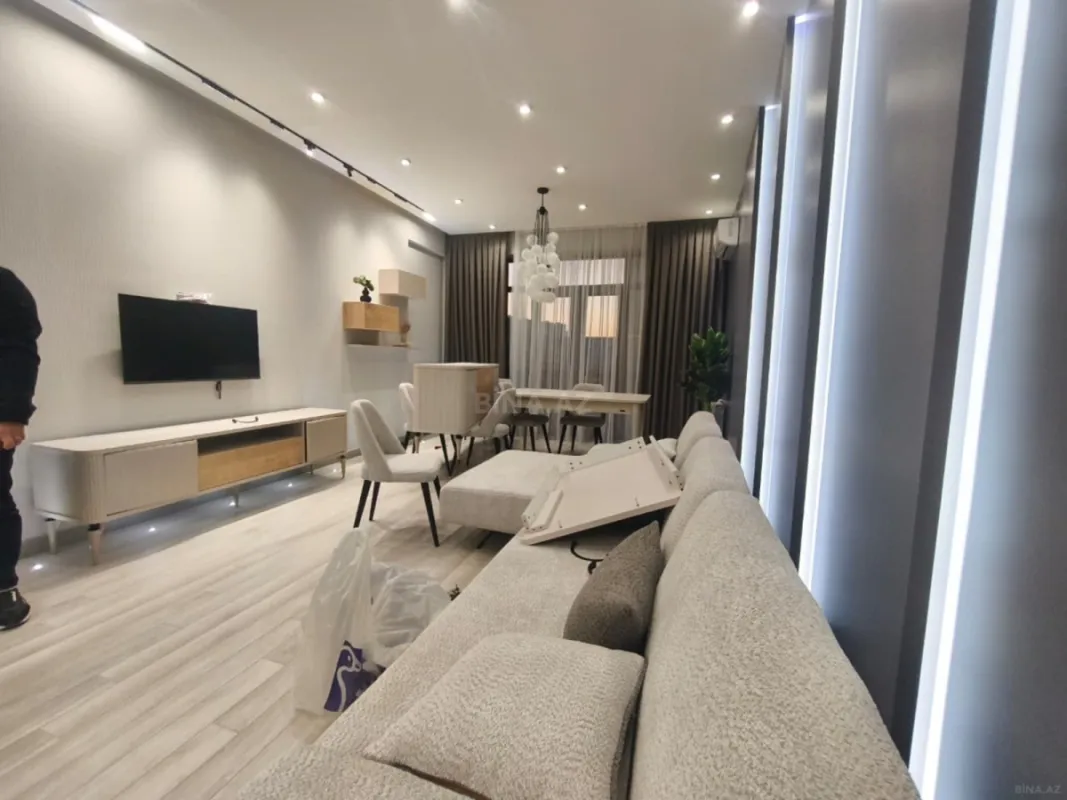 Kirayə verilir 3 otaqlı mənzil 110 m²