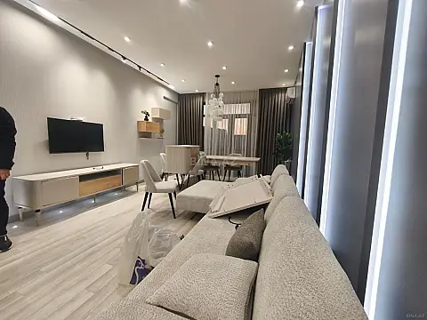 Kirayə verilir 3 otaqlı mənzil 110 m²