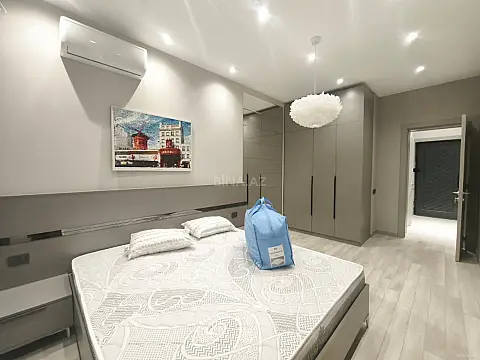 Kirayə verilir 3 otaqlı mənzil 110 m²