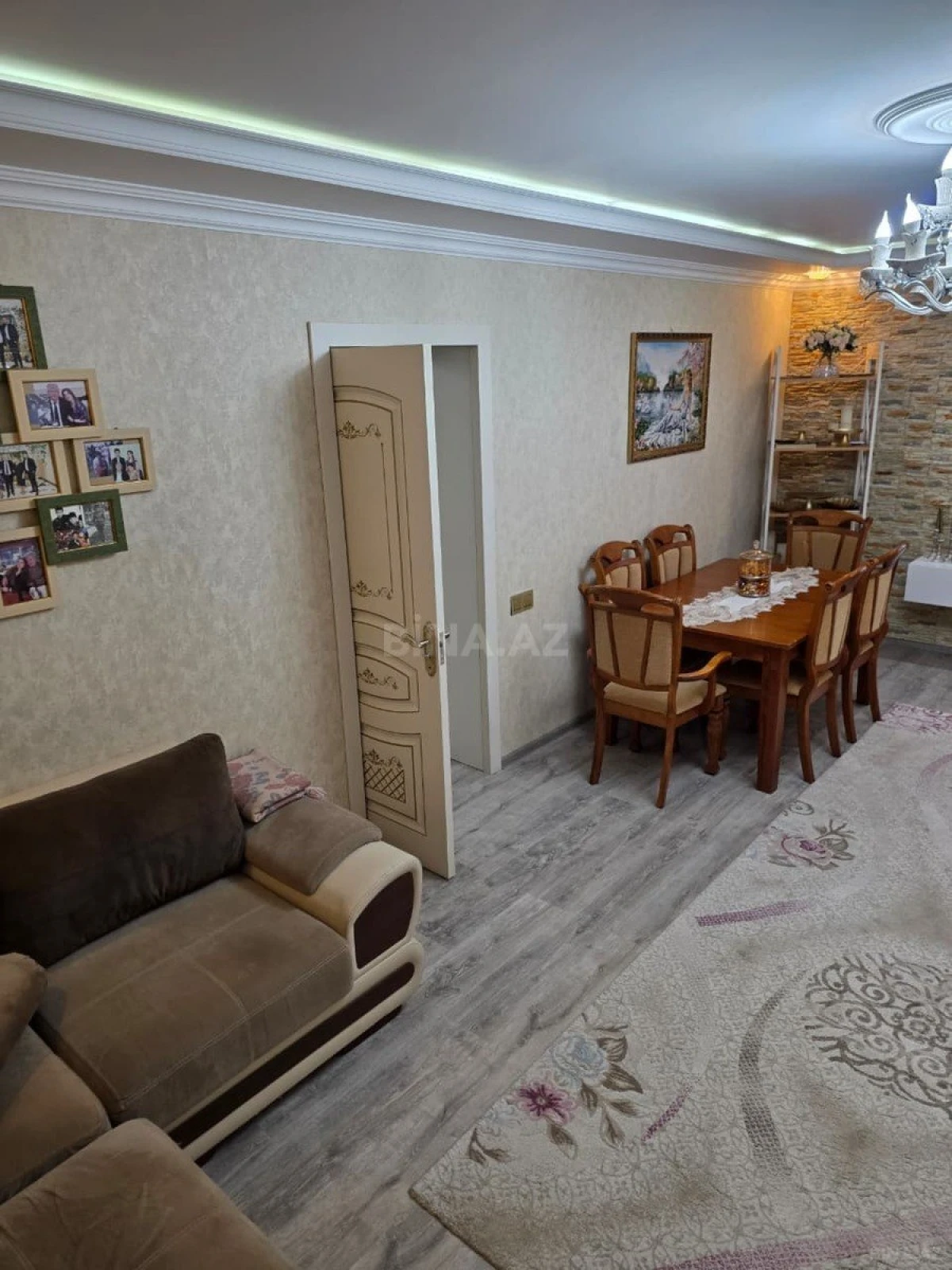 Satılır 5 otaqlı mənzil 108 m²