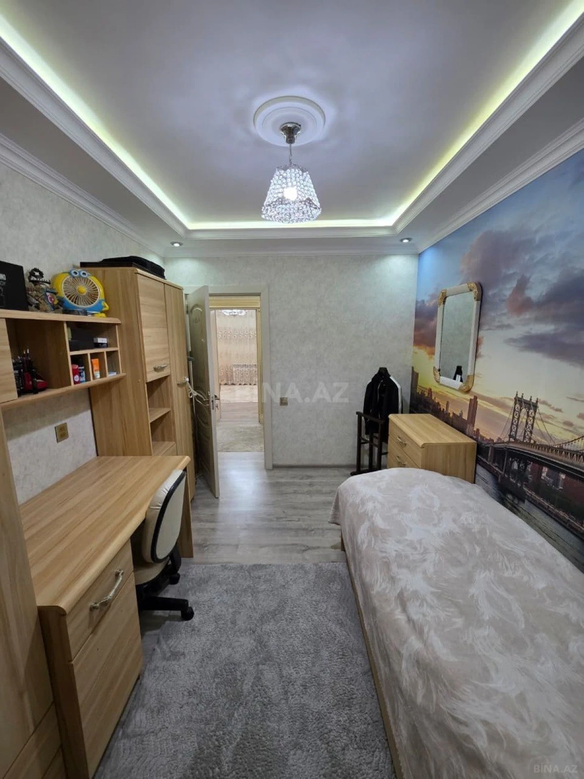 Satılır 5 otaqlı mənzil 108 m²