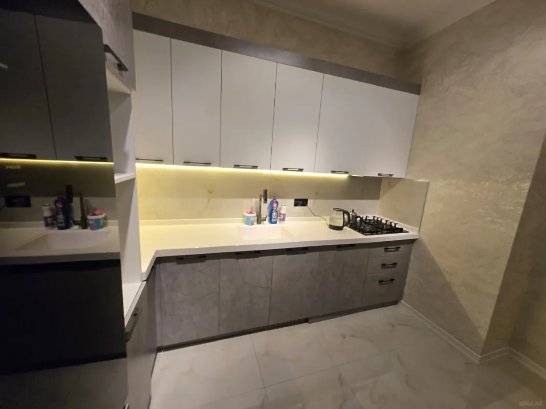 Satılır 3 otaqlı mənzil 100 m²