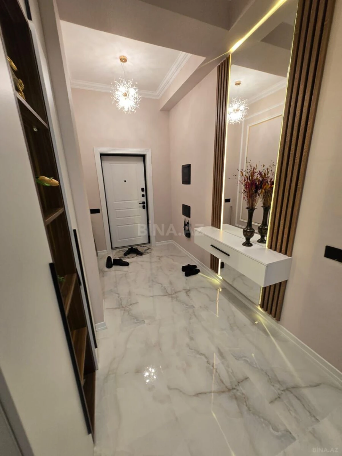 Satılır 3 otaqlı mənzil 100 m²