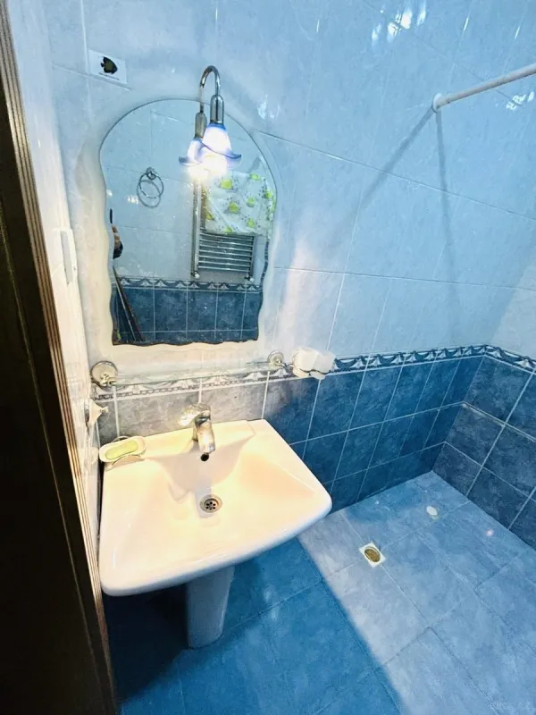 Kirayə verilir 2 otaqlı mənzil 88 m²