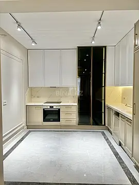 Satılır 2 otaqlı mənzil 79 m²