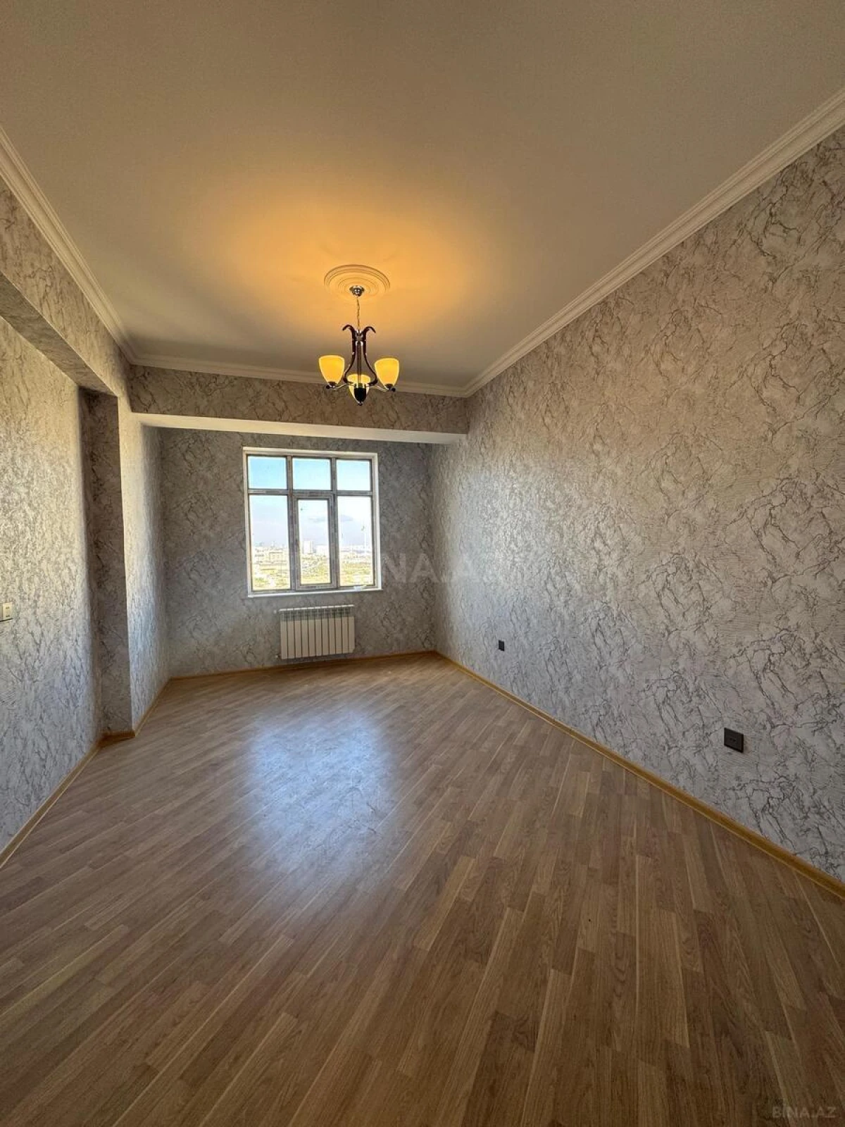 Satılır 2 otaqlı mənzil 80 m²