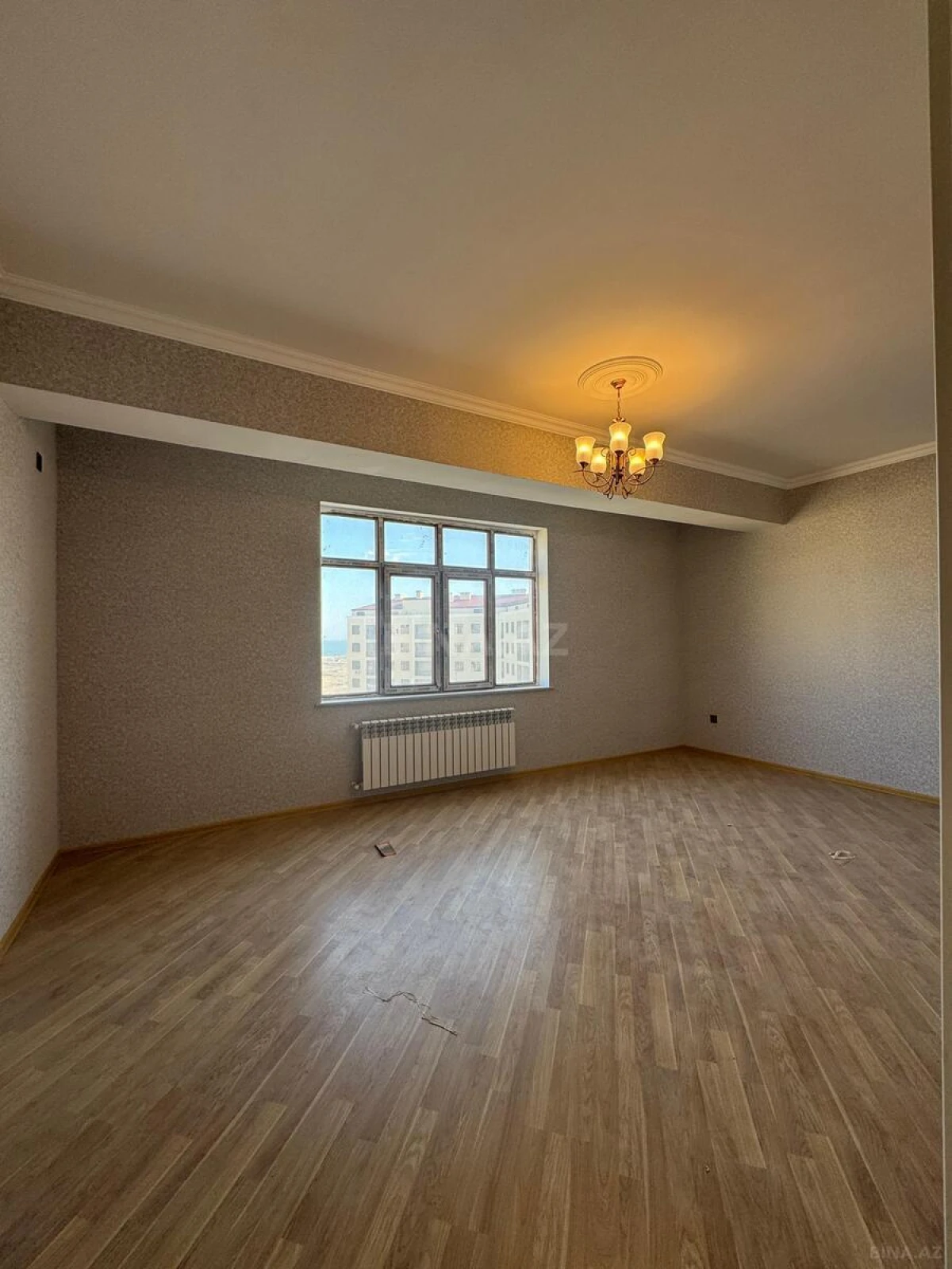 Satılır 2 otaqlı mənzil 80 m²