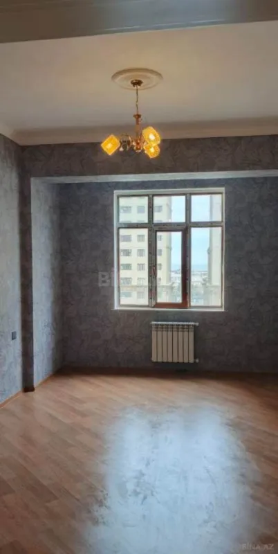 Satılır 2 otaqlı mənzil 80 m²